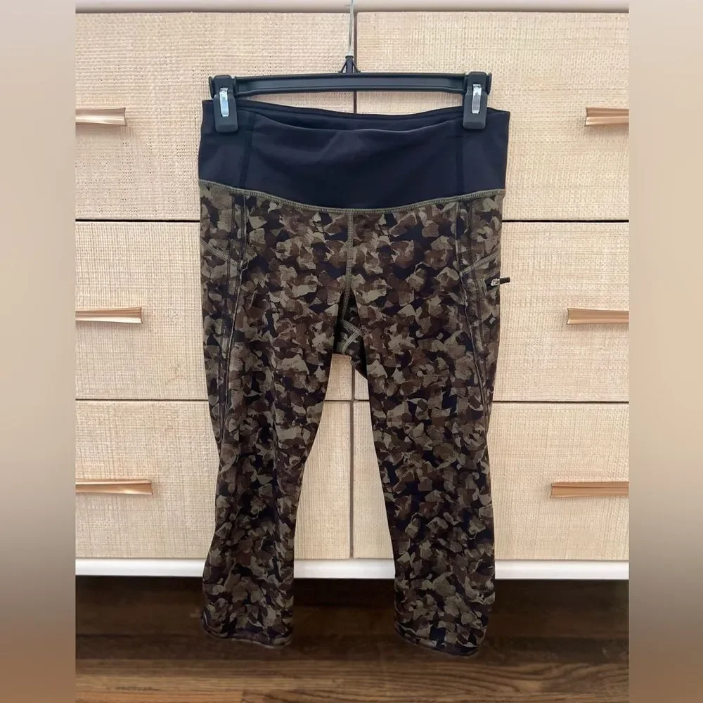 Lululemon Run Top Speed Crop Full-On Luxtreme Mystic Jungle Fatigue camo 4
